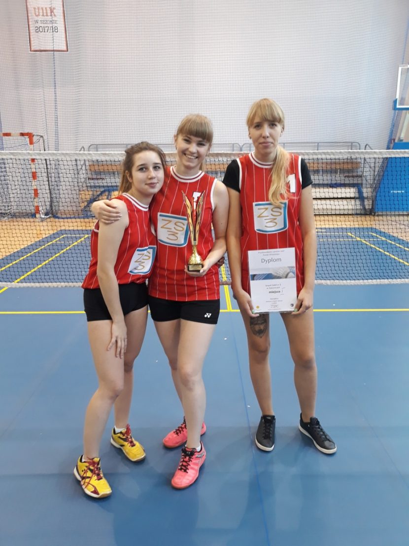 Zawody w badmintonie